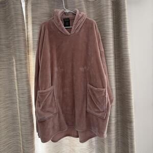 Throwzy by Mario Lorenz Hoodie Sweatshirt Oversized One Size